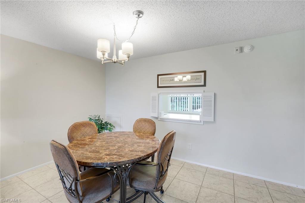 SEVEN LAKES - Residential