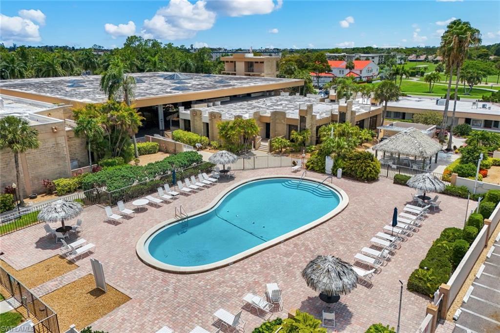 SEVEN LAKES - Residential