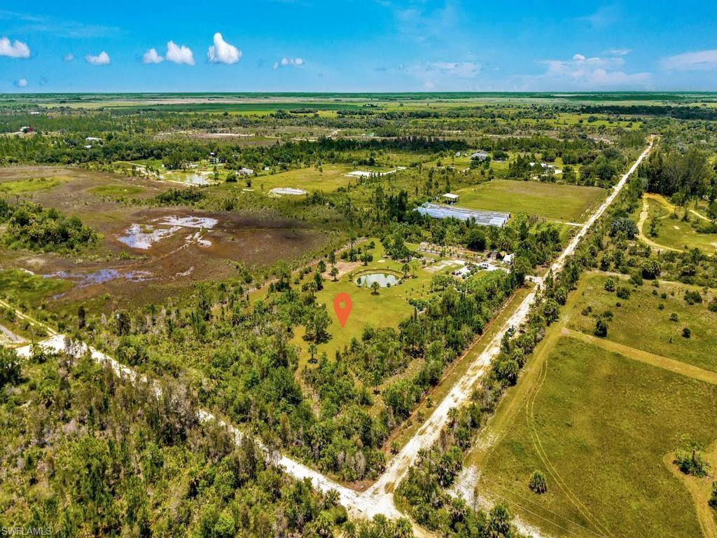 GOLDEN RANCHES - Land