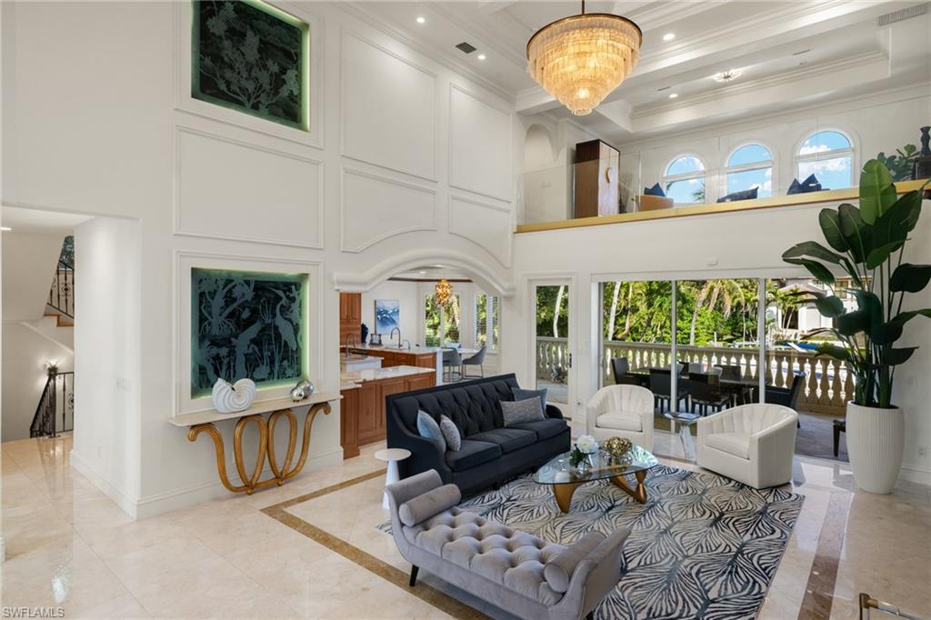 AQUALANE SHORES - Residential