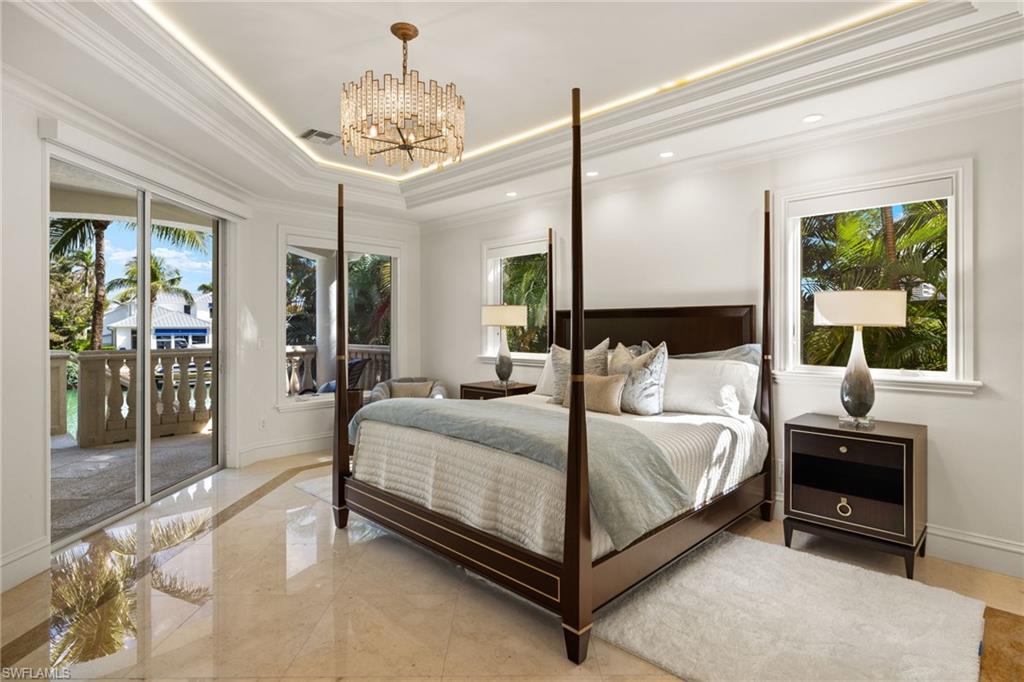 AQUALANE SHORES - Residential