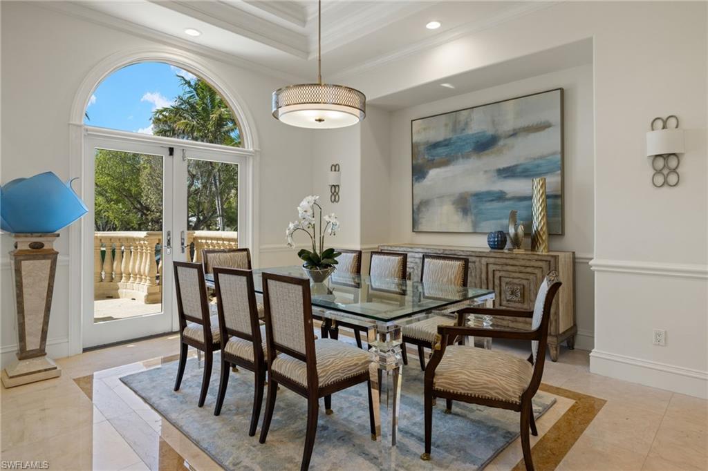 AQUALANE SHORES - Residential