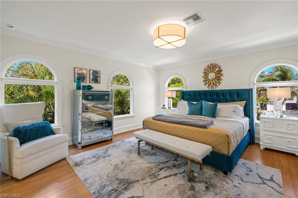 AQUALANE SHORES - Residential