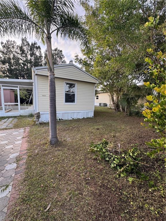 LEITNER CREEK MANOR - Residential