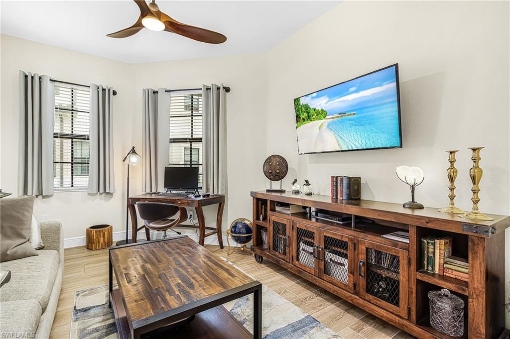 REGATTA LANDING - Residential