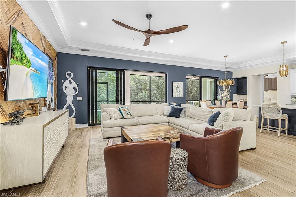 REGATTA LANDING - Residential