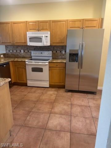 SUMMIT PLACE - Residential Lease