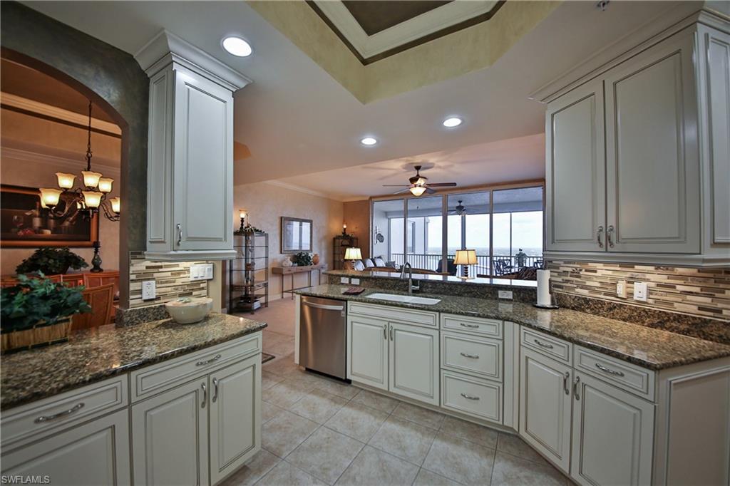 HIGH POINT PLACE - Residential