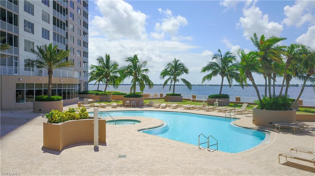 HIGH POINT PLACE - Residential