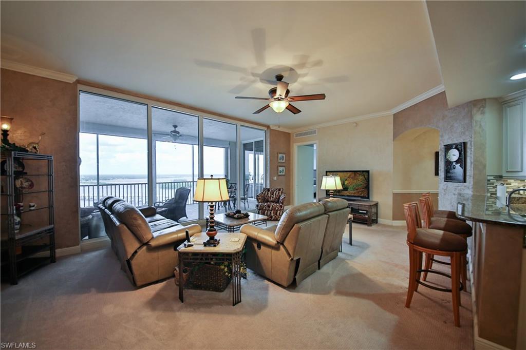 HIGH POINT PLACE - Residential