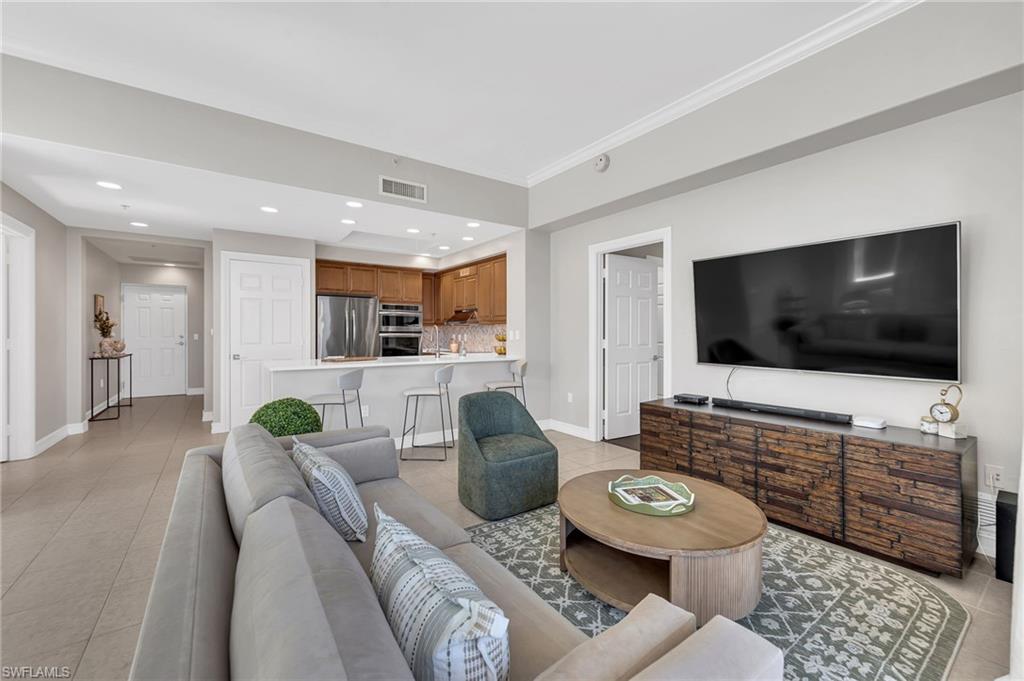 VENTANAS AT TIBURON - Residential