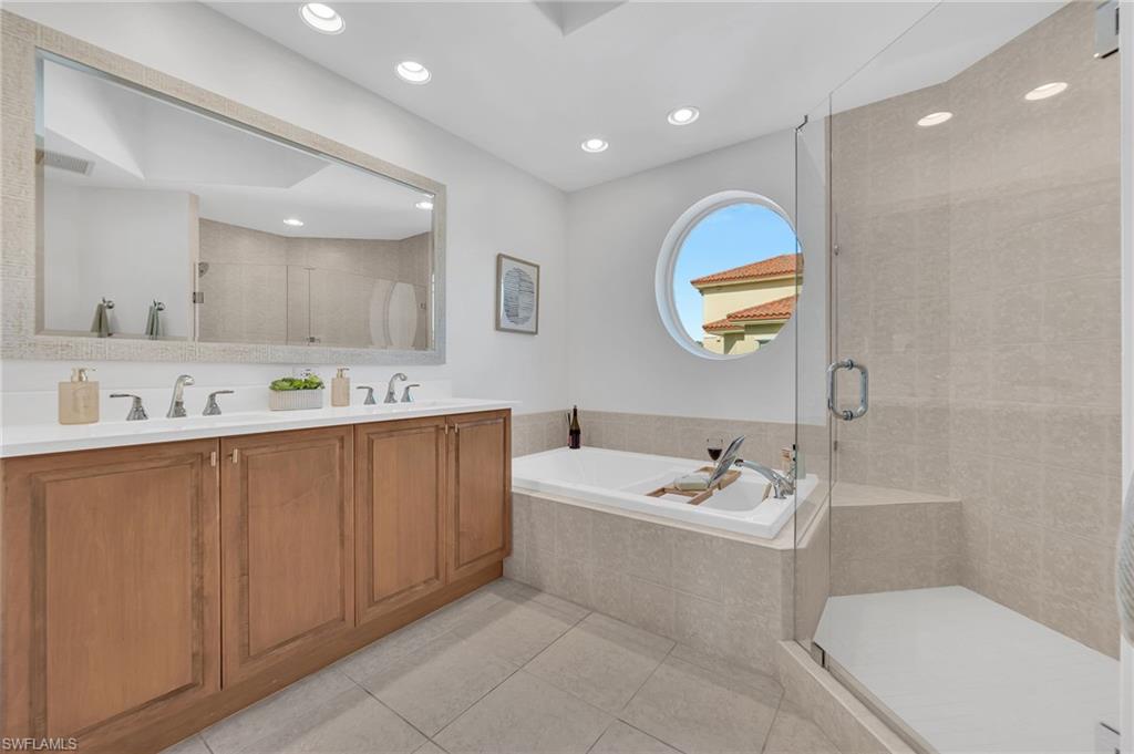 VENTANAS AT TIBURON - Residential