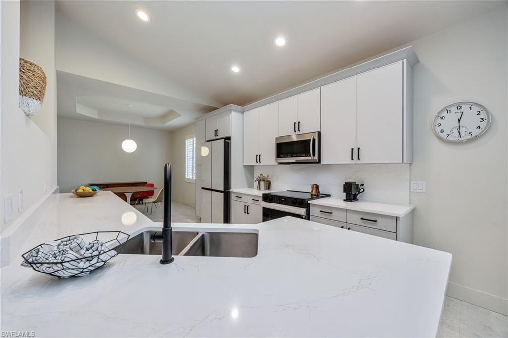 CEDAR RIDGE - Residential