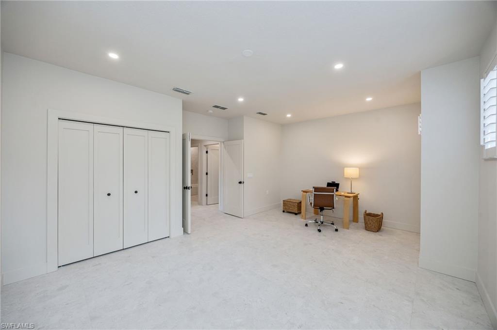 CEDAR RIDGE - Residential