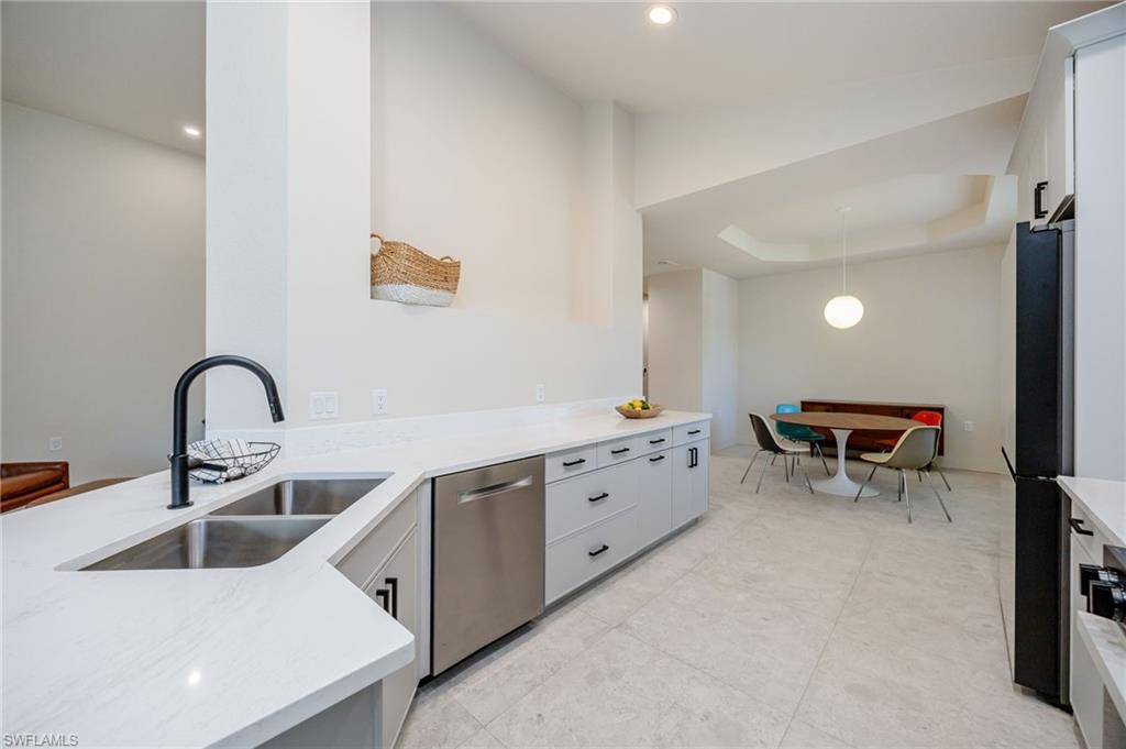CEDAR RIDGE - Residential