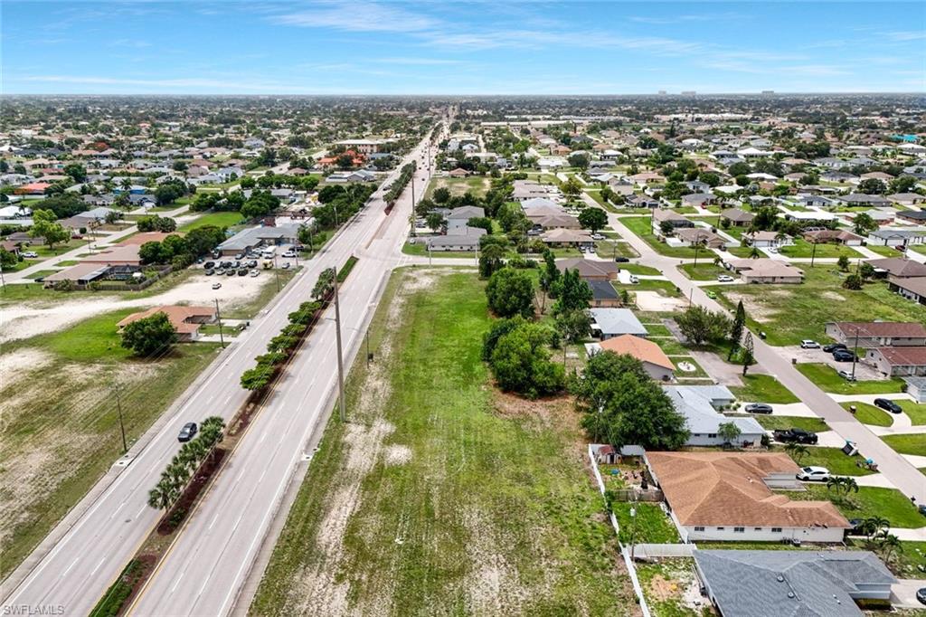CAPE CORAL - Land