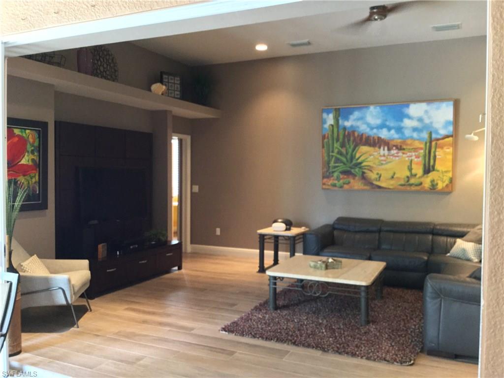 STONEYBROOK - Residential