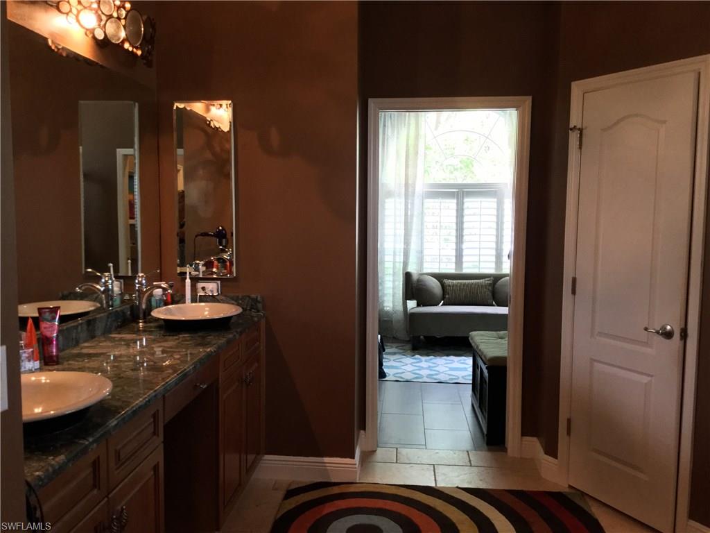 STONEYBROOK - Residential