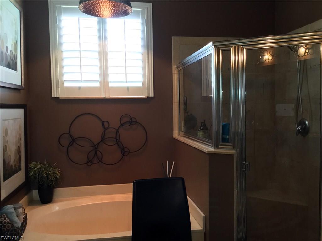 STONEYBROOK - Residential