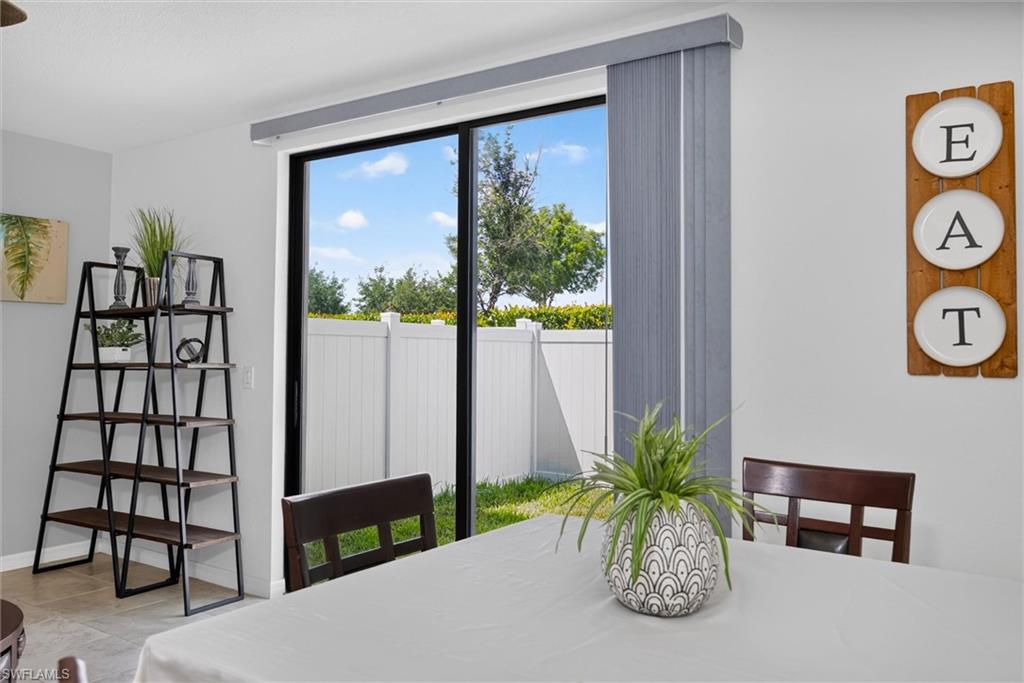 PORTICO - Residential