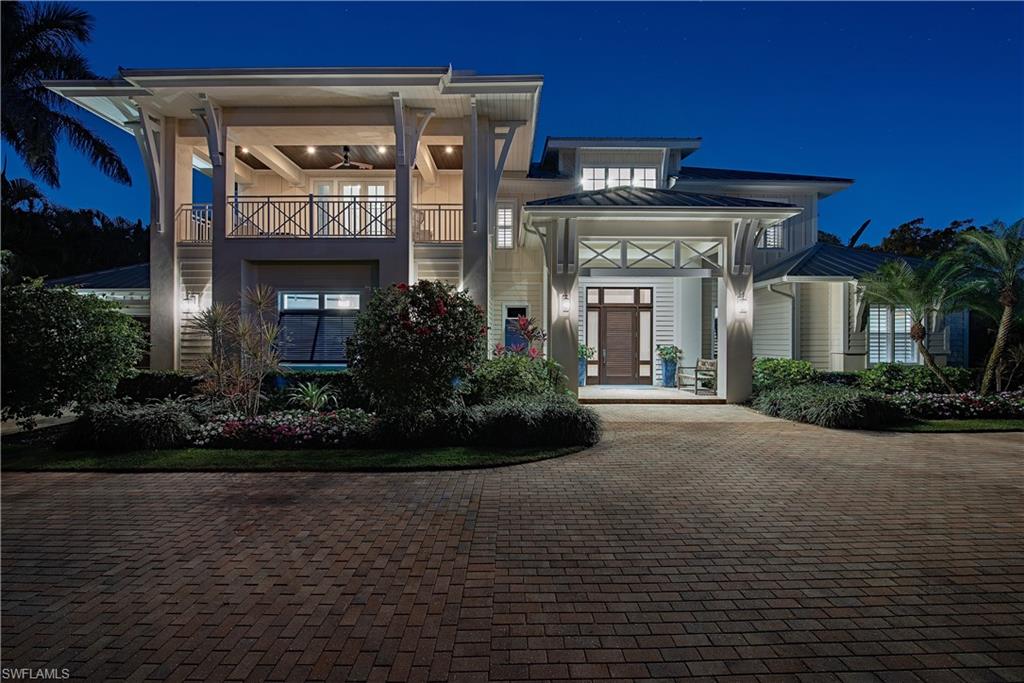 MOORINGS - Residential