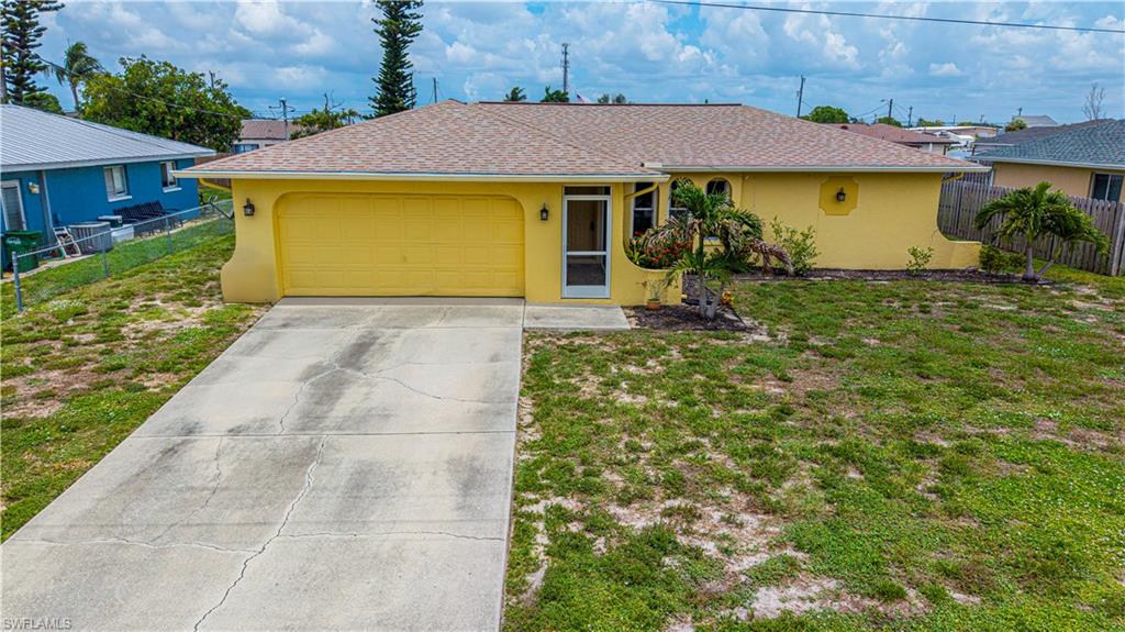CAPE CORAL - Residential