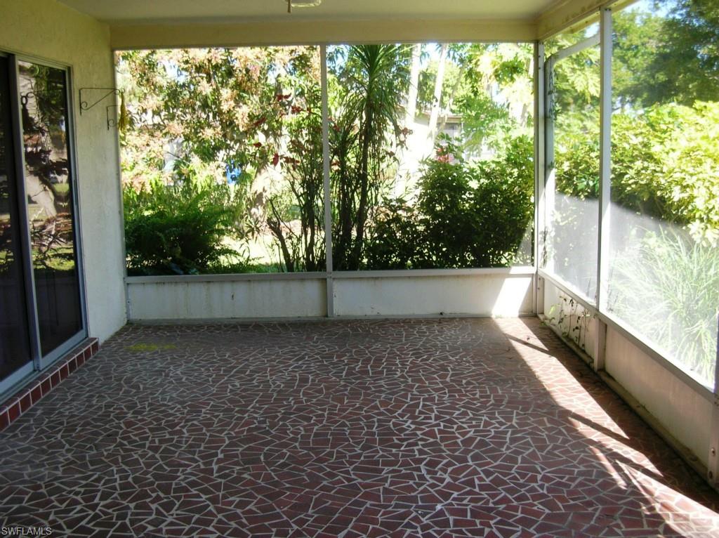 FORT MYERS SHORES - Residential