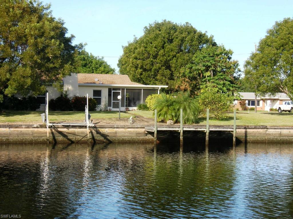FORT MYERS SHORES - Residential