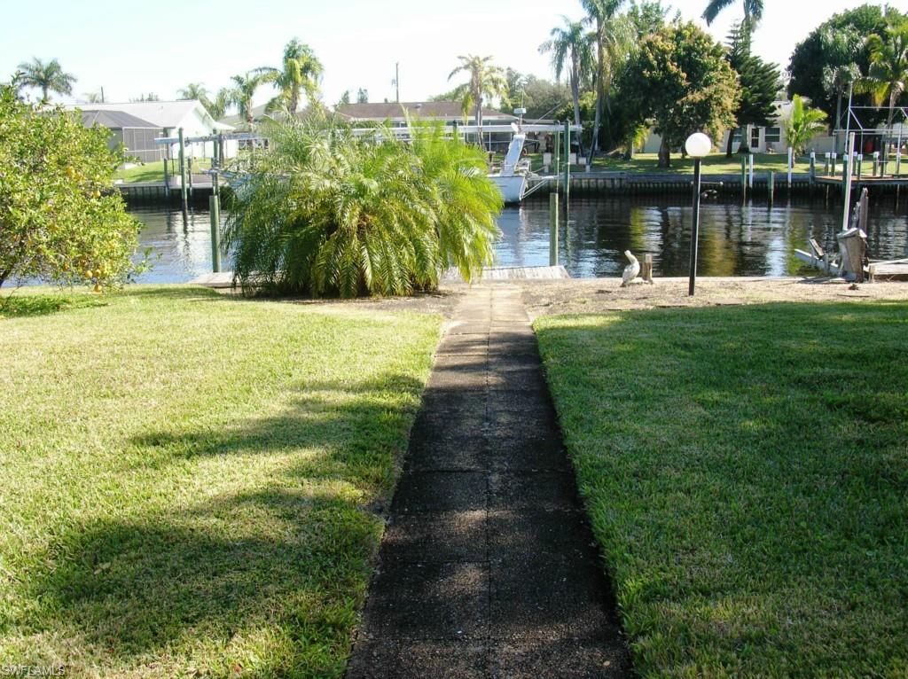 FORT MYERS SHORES - Residential