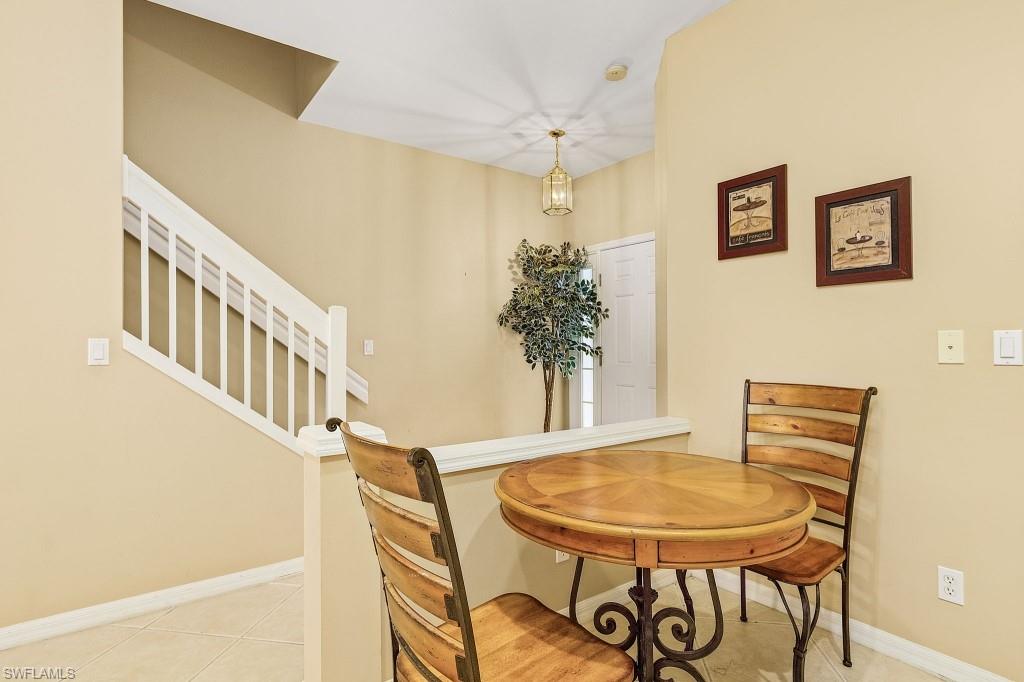 LAKEWOOD VILLAGE - Residential