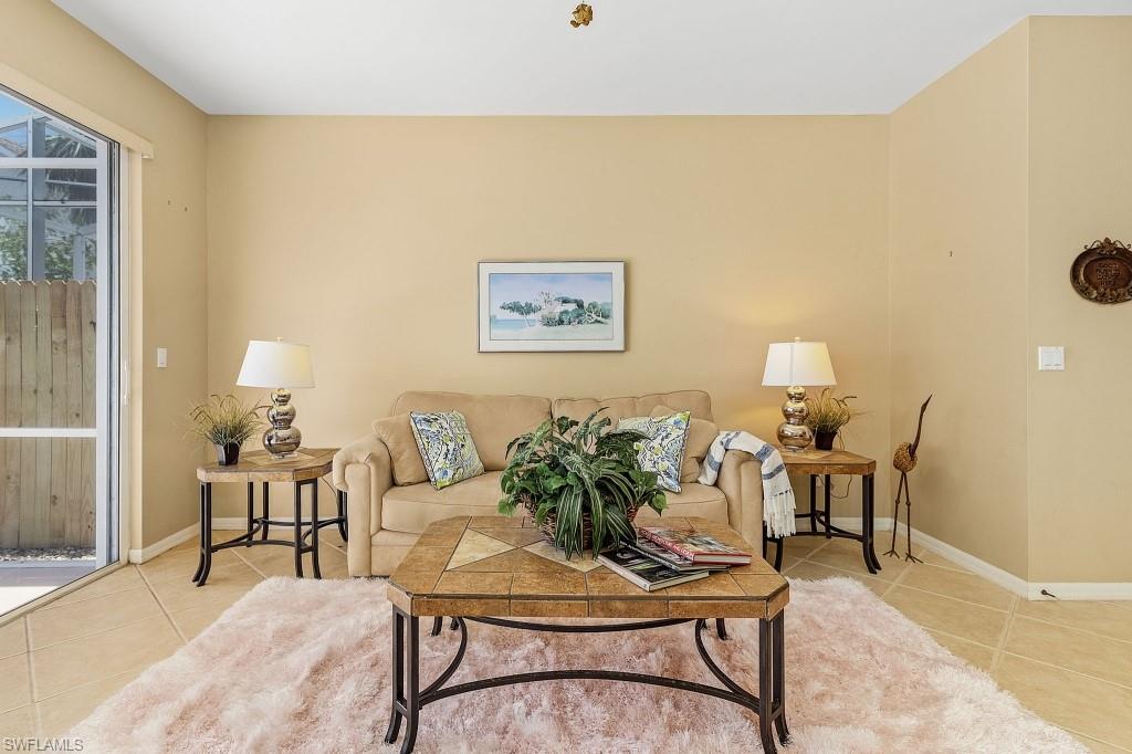 LAKEWOOD VILLAGE - Residential