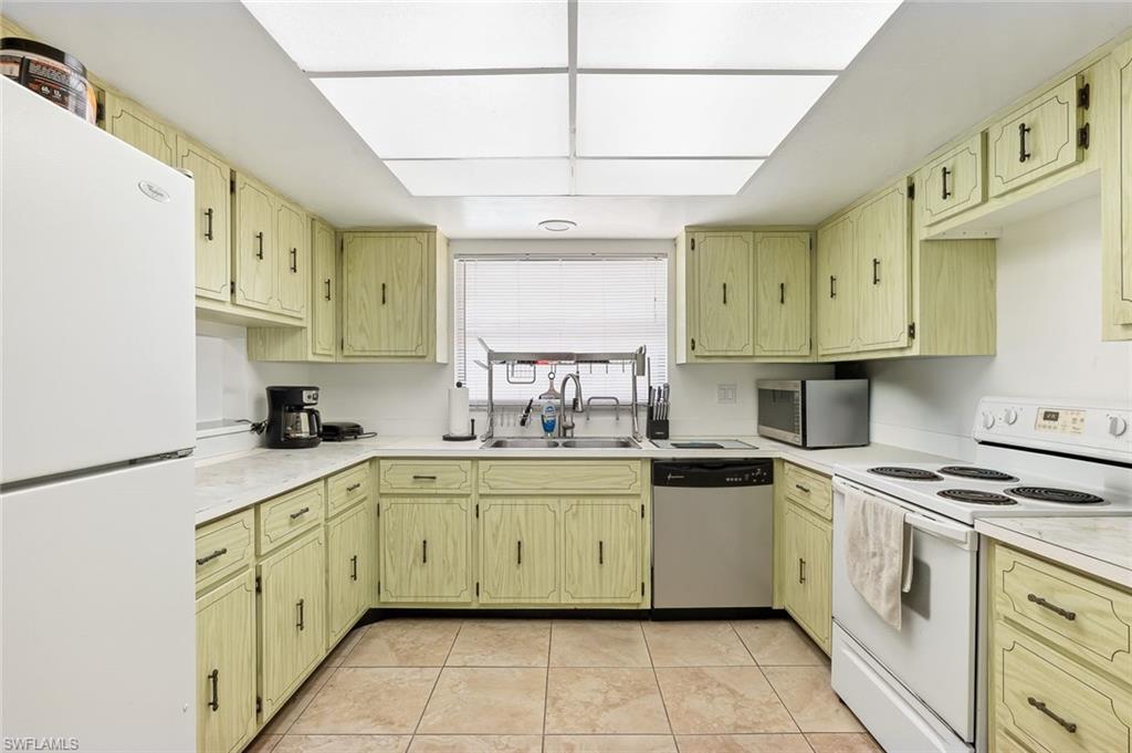 CAPE CORAL - Residential Income