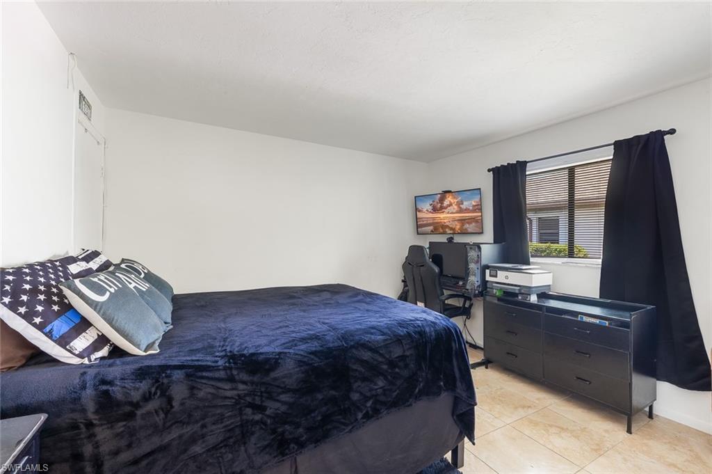CAPE CORAL - Residential Income