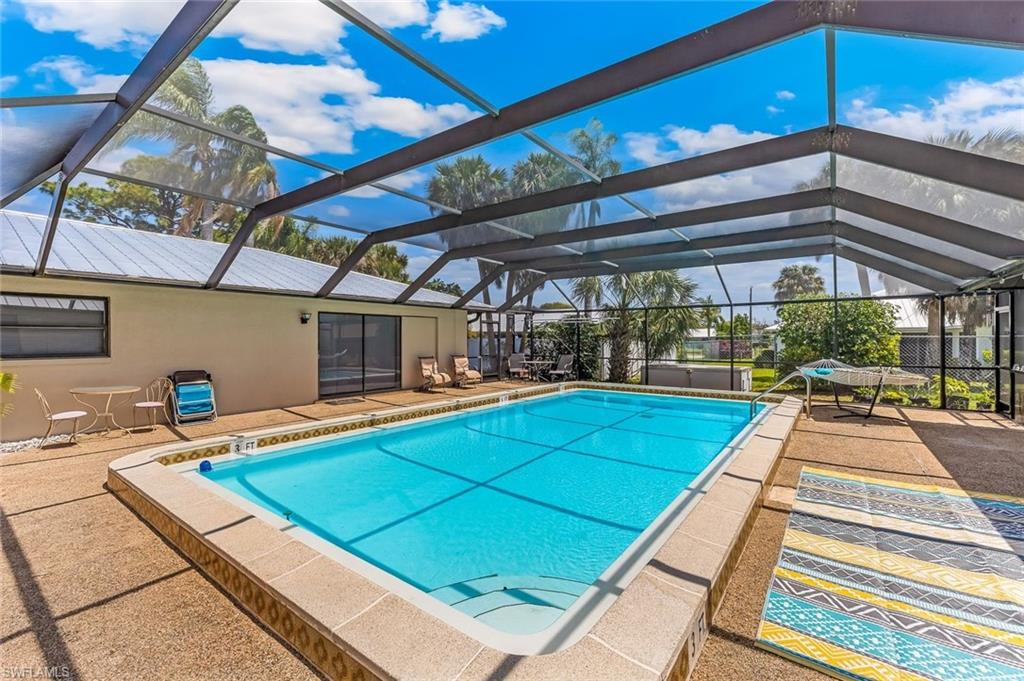 CAPE CORAL - Residential Income