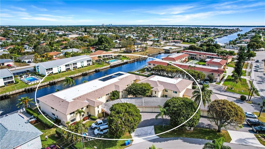 COR DEL CONDO - Residential