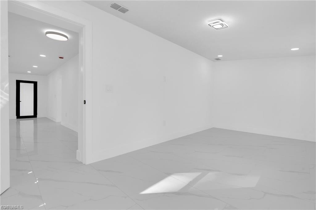 FORT MYERS - Residential Lease
