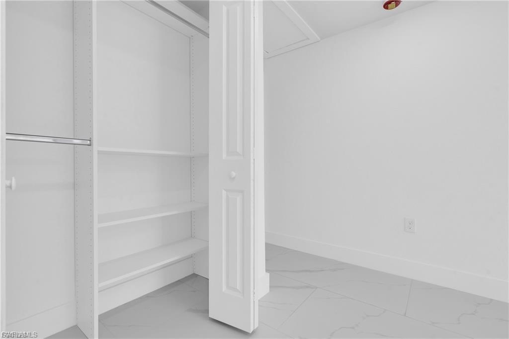 FORT MYERS - Residential Lease