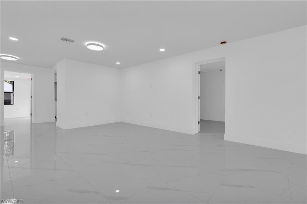 FORT MYERS - Residential Lease