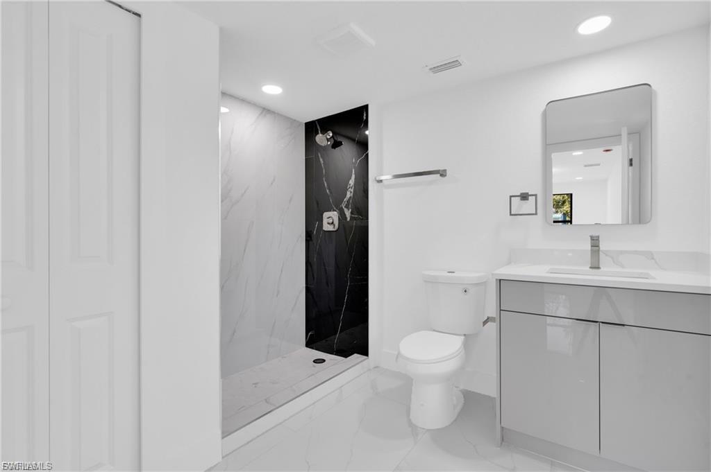 FORT MYERS - Residential Lease