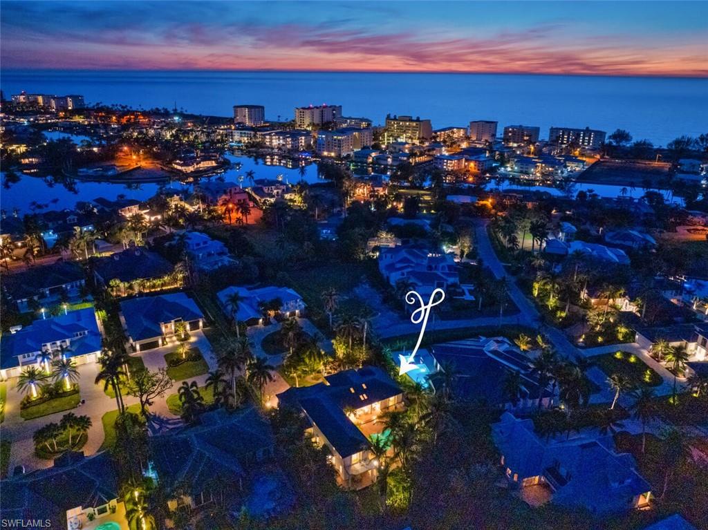 MOORINGS - Residential