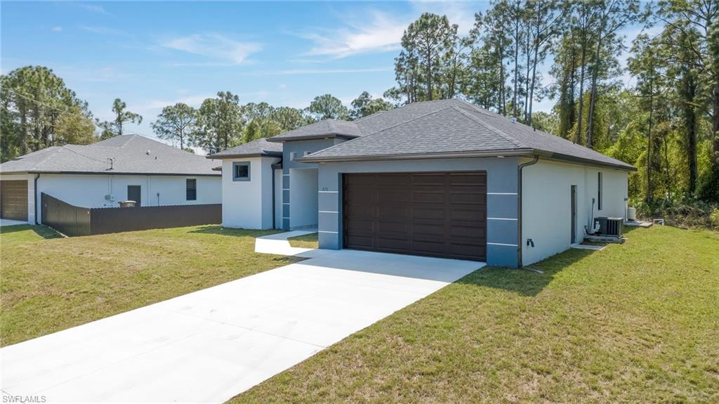 TWIN LAKE ESTATES - Residential Lease