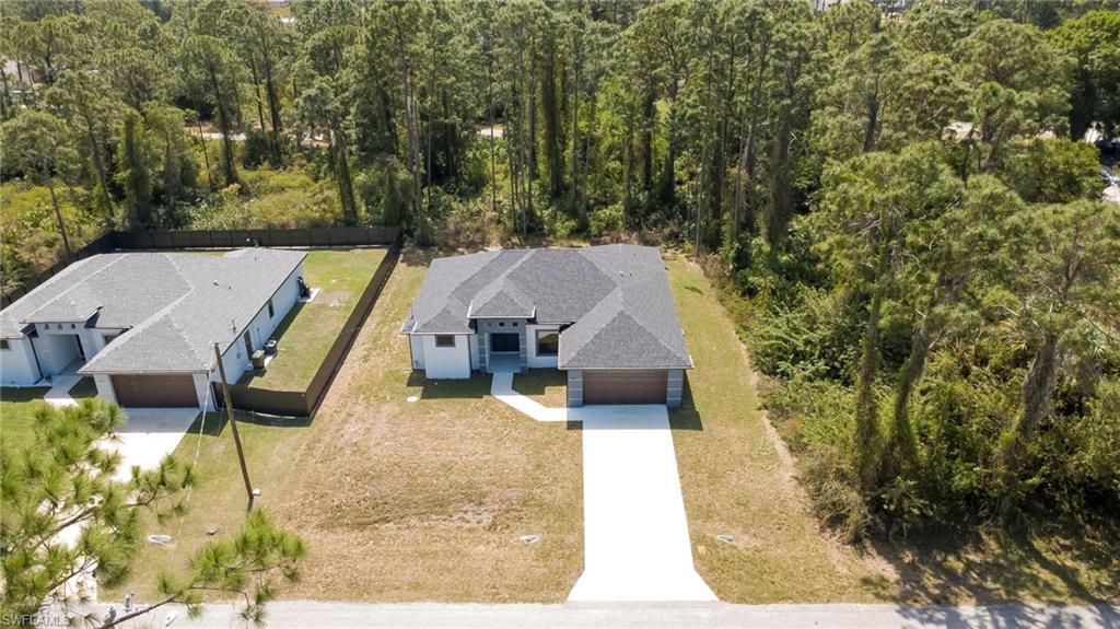 TWIN LAKE ESTATES - Residential Lease
