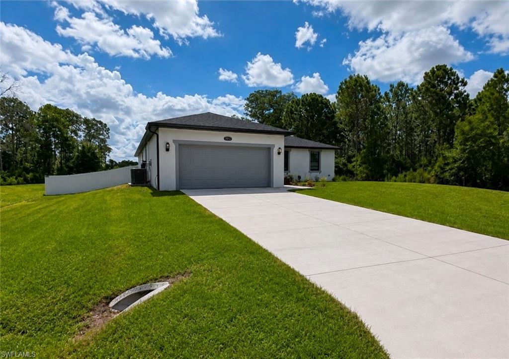 LEHIGH ACRES - Residential