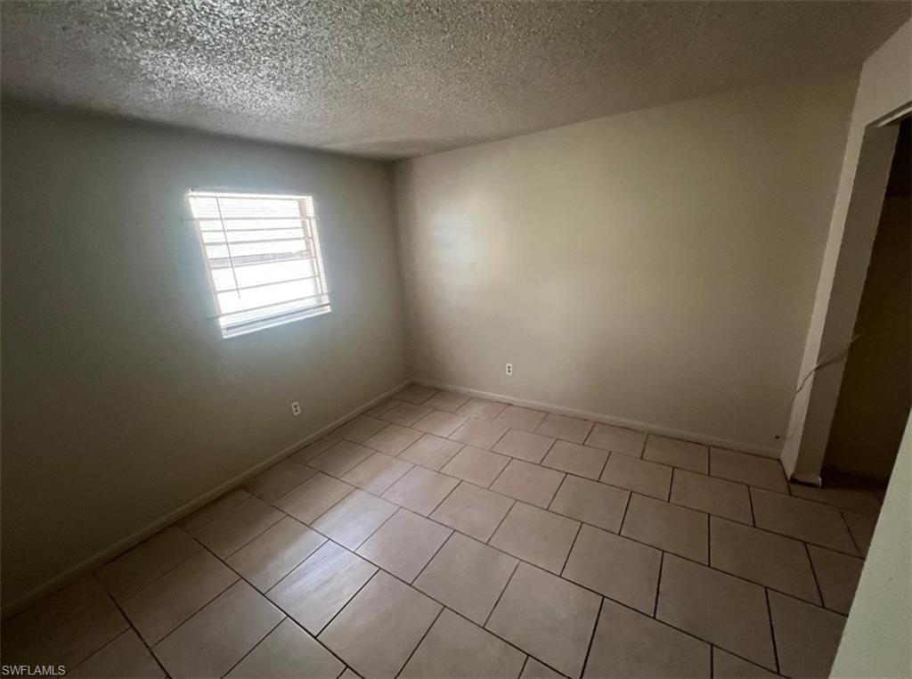 DUNBAR HEIGHTS - Residential Lease