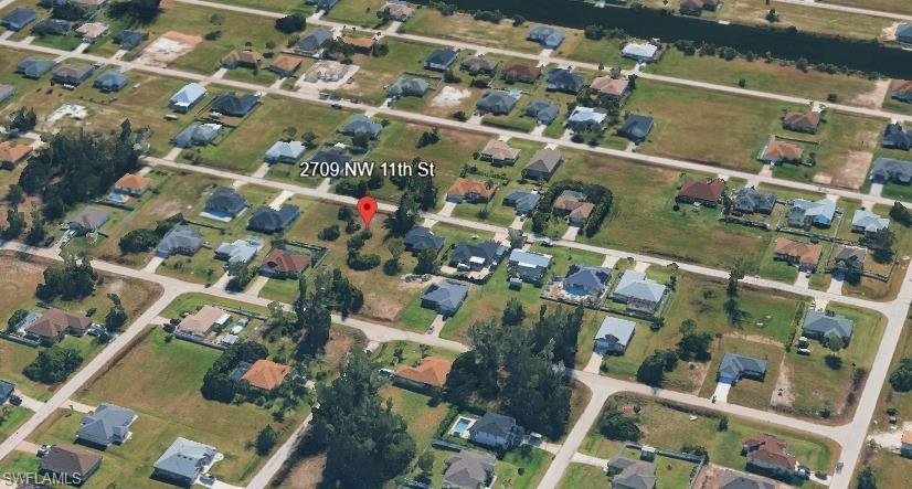 CAPE CORAL - Land