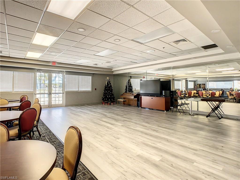 HERITAGE POINTE - Residential