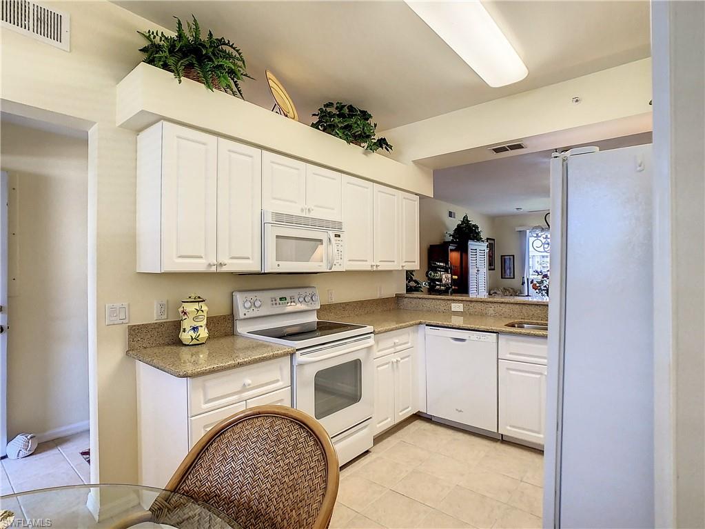 HERITAGE POINTE - Residential