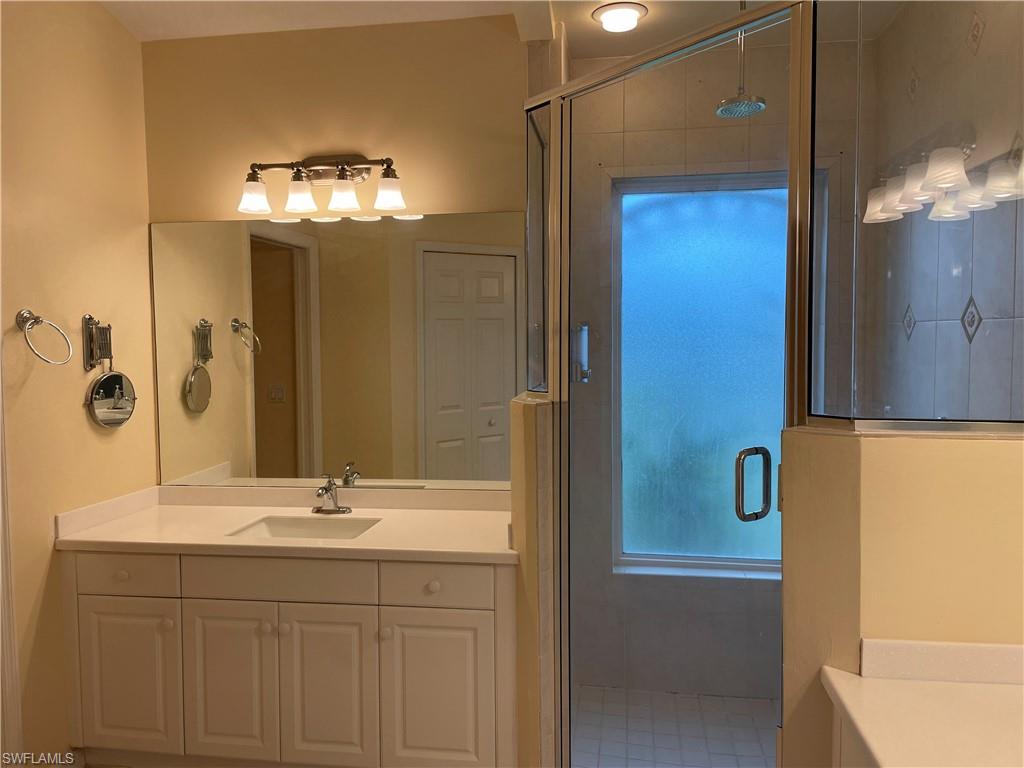 TOWN LAKES - Residential