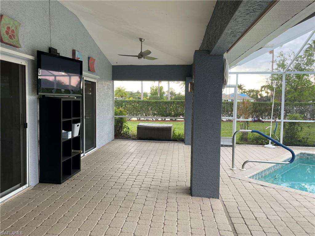 TOWN LAKES - Residential