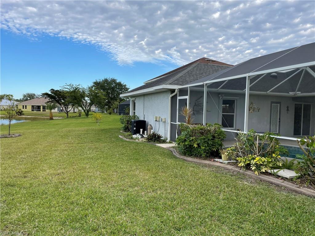 TOWN LAKES - Residential
